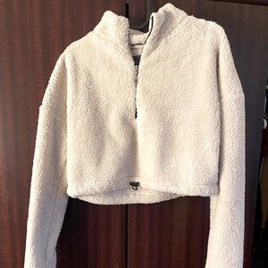 Fluffy cropped cream jacket pull over